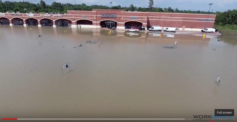 Aerial Footage of Kroger Shopping Center Flooding – April 19, 2016 – Houston